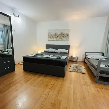Kalla Apartment