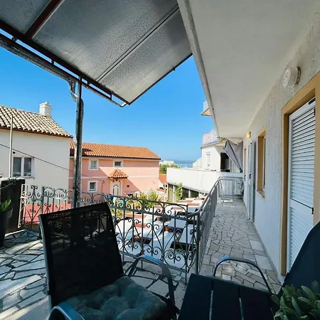 Kalla Apartment