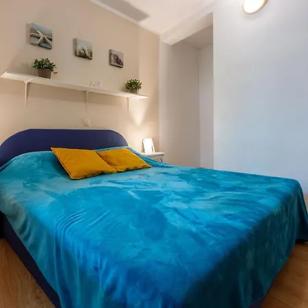 Apartment Kalla